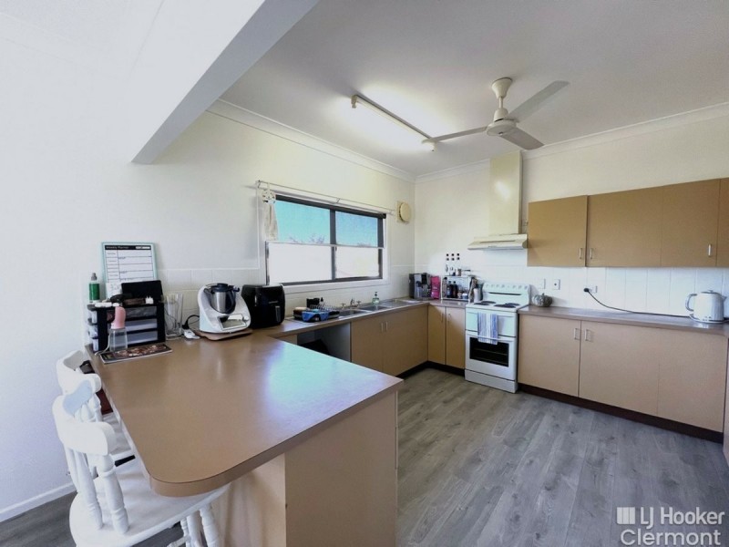 35 Blair Street, Clermont QLD 4721