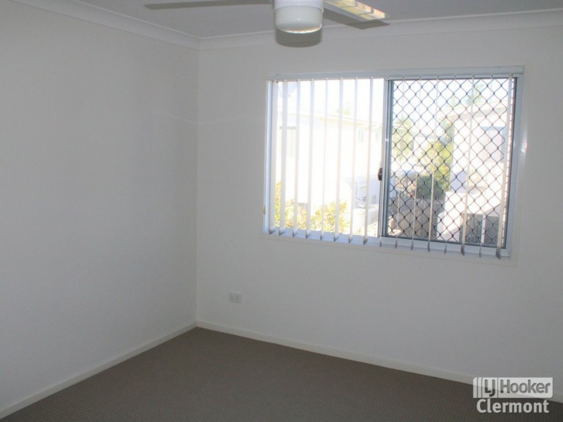 2/47 McDonald Flat Road, Clermont QLD 4721