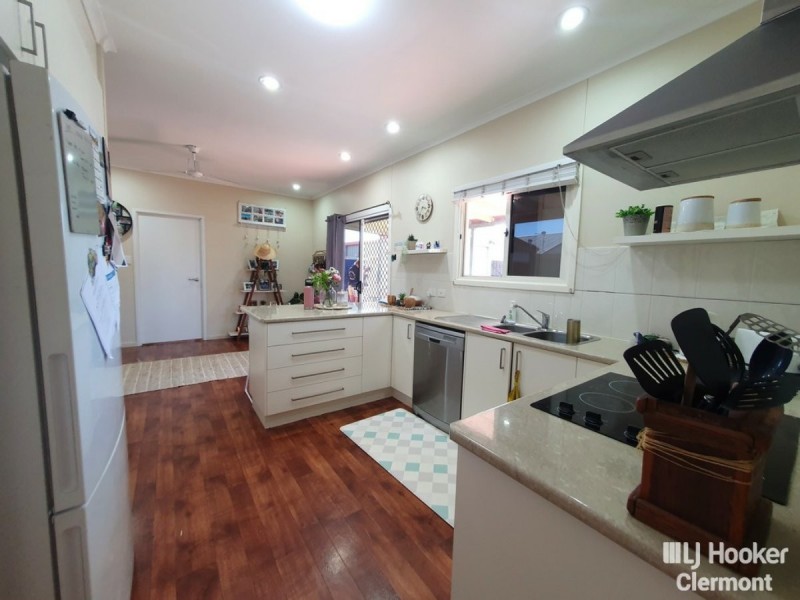 1 Lester Court, Clermont QLD 4721