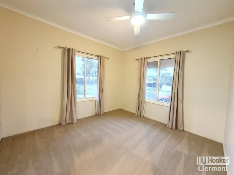 1 Lester Court, Clermont QLD 4721