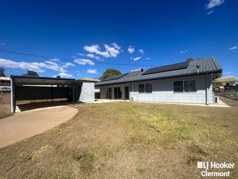 19 Athol Court, Clermont QLD 4721
