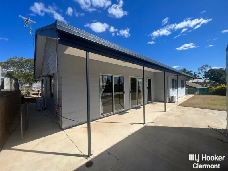 19 Athol Court, Clermont QLD 4721