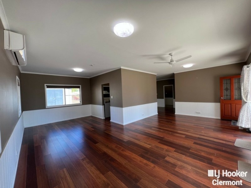 19 Athol Court, Clermont QLD 4721