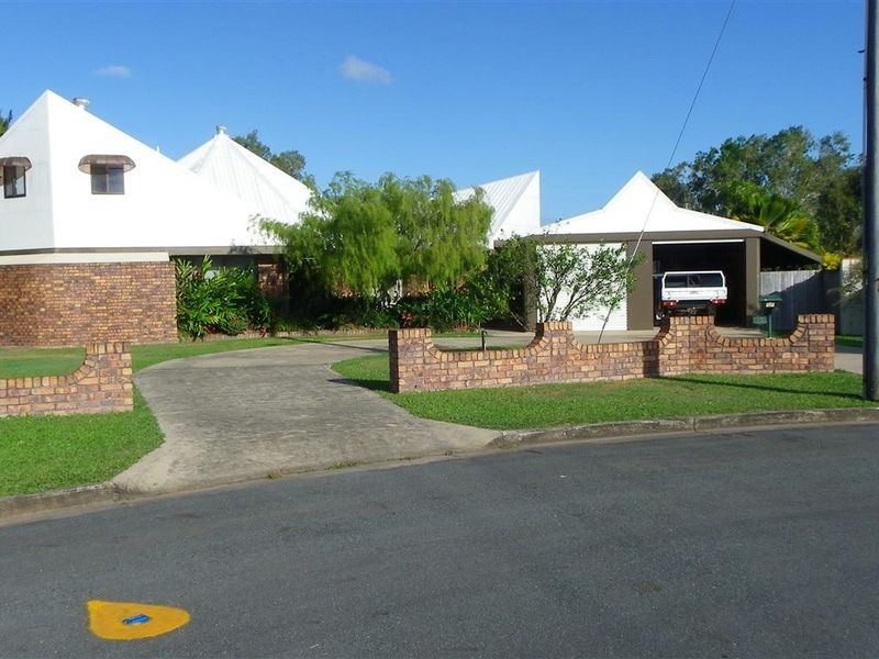17 Kanandah St, Proserpine QLD 4800