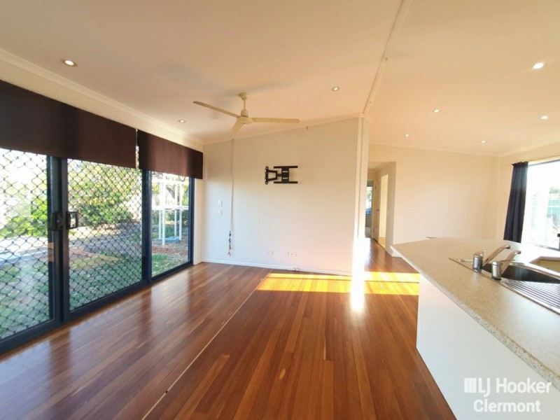 7 Cosgrove Court, Clermont QLD 4721