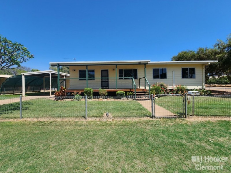 29 Haig Street, Clermont QLD 4721