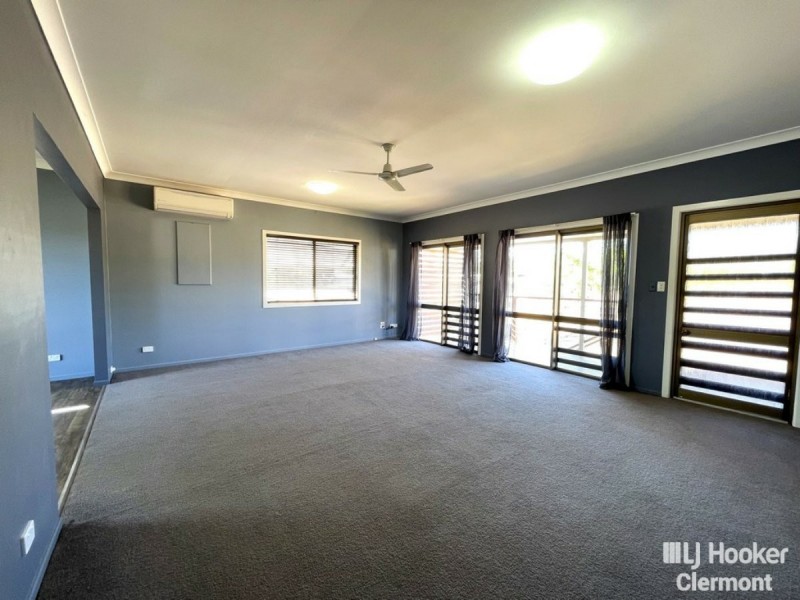 4 Blamey Street, Clermont QLD 4721