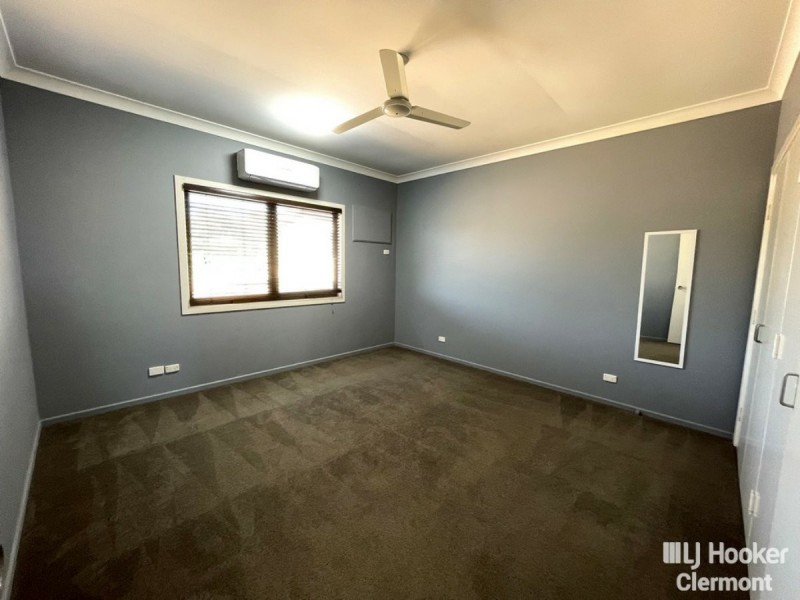 4 Blamey Street, Clermont QLD 4721