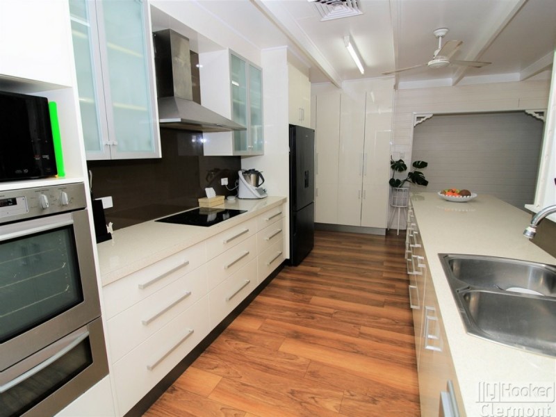 28 Monash Street, Clermont QLD 4721