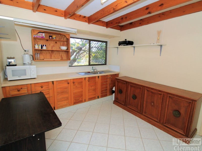 28 Monash Street, Clermont QLD 4721