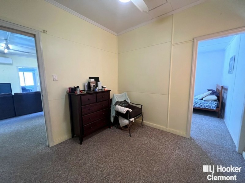10 Sirius Street, Clermont QLD 4721