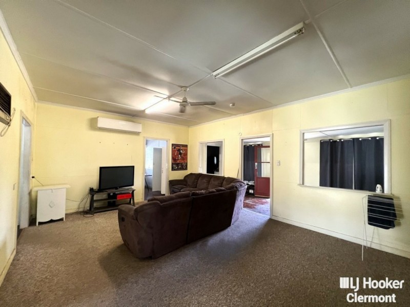 10 Sirius Street, Clermont QLD 4721