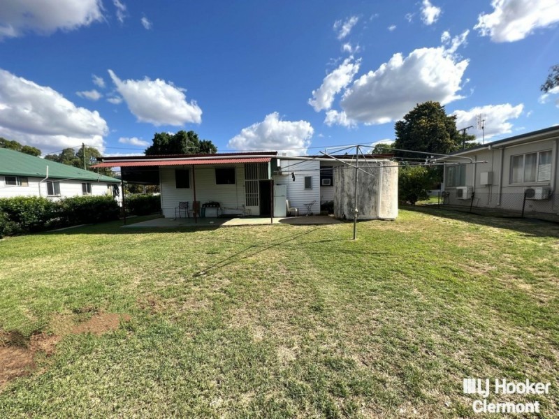 10 Sirius Street, Clermont QLD 4721