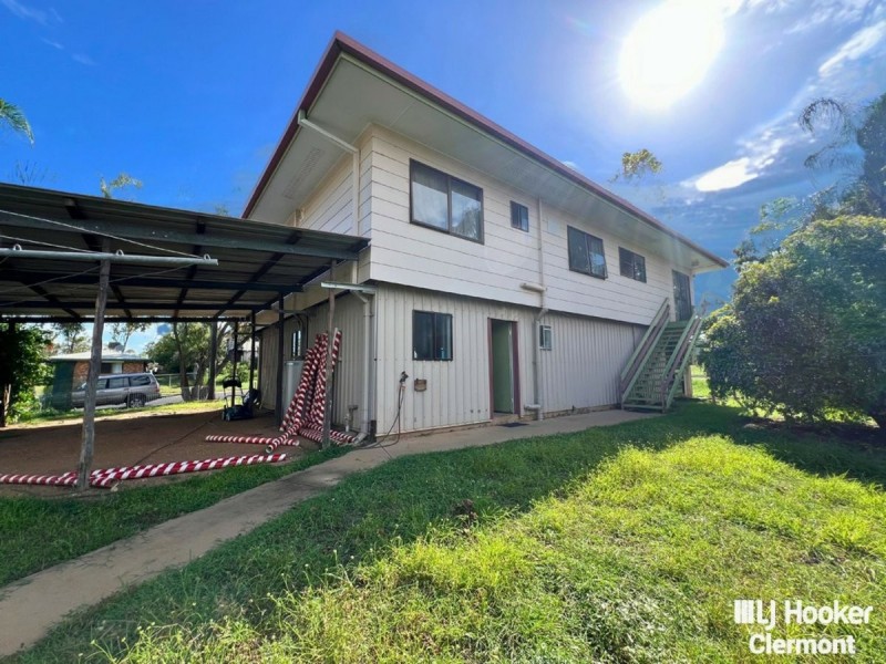 1 Carbine Court, Clermont QLD 4721
