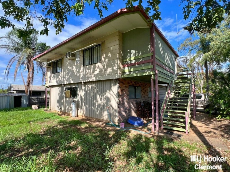 1 Carbine Court, Clermont QLD 4721