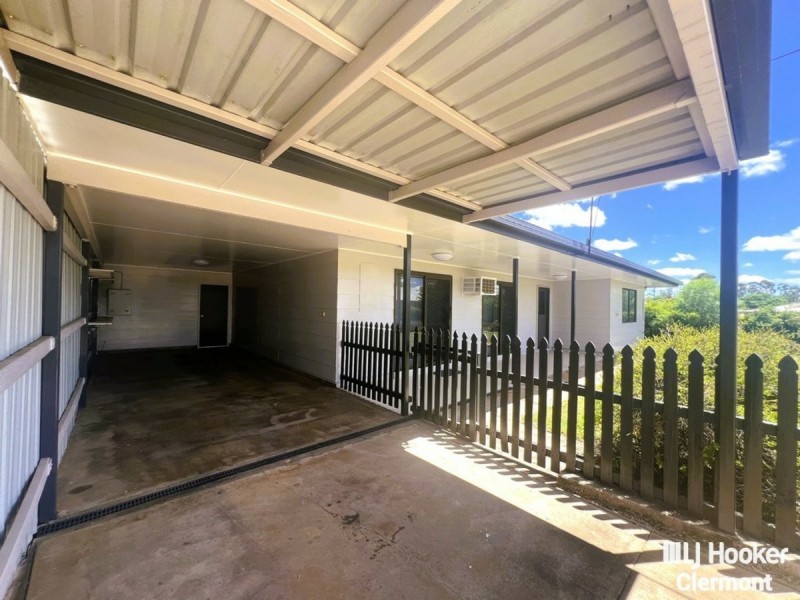 12 Carina Crescent, Clermont QLD 4721