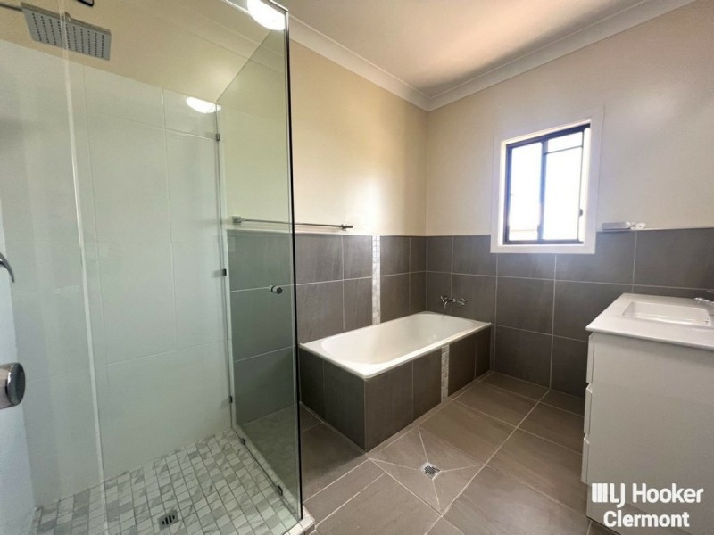 12 Carina Crescent, Clermont QLD 4721