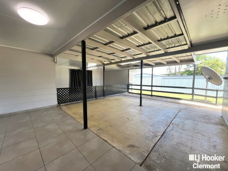 12 Carina Crescent, Clermont QLD 4721