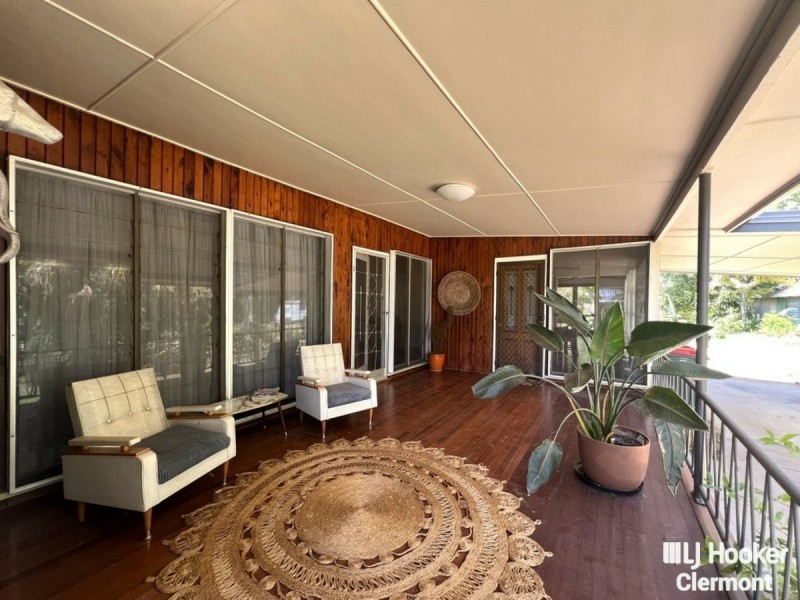 66 Box Street, Clermont QLD 4721