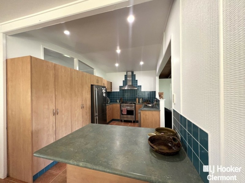 66 Box Street, Clermont QLD 4721