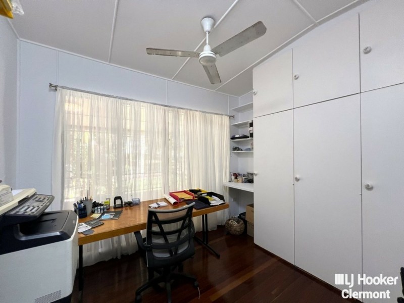 66 Box Street, Clermont QLD 4721