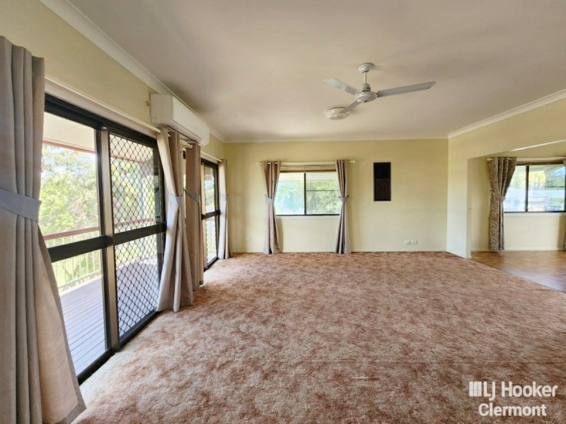 7 Karmoo Street, Clermont QLD 4721