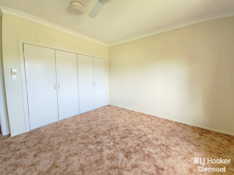 7 Karmoo Street, Clermont QLD 4721