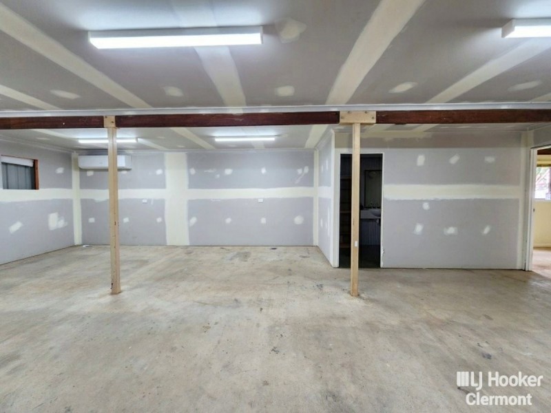 7 Karmoo Street, Clermont QLD 4721