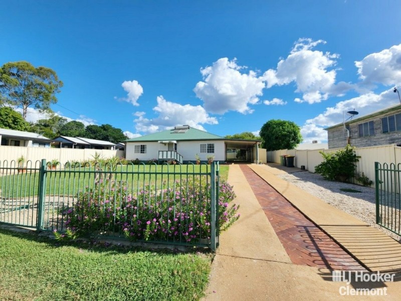 53 Box Street, Clermont QLD 4721