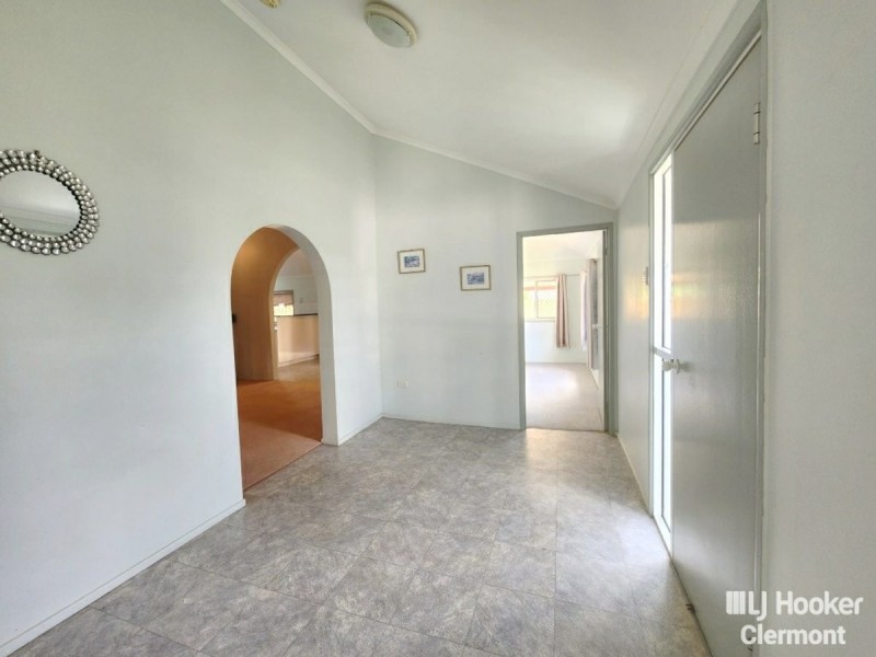 53 Box Street, Clermont QLD 4721