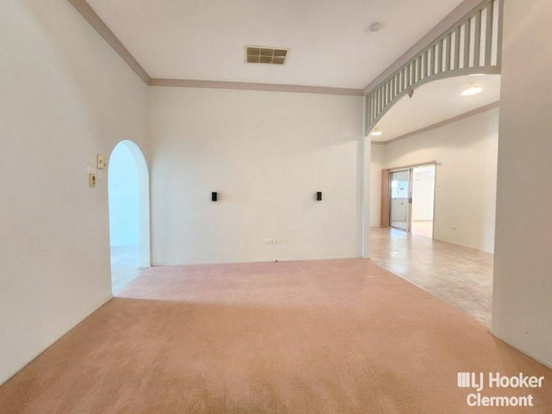 53 Box Street, Clermont QLD 4721