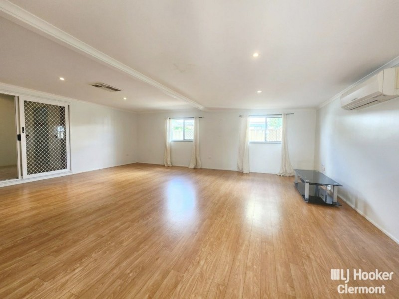 53 Box Street, Clermont QLD 4721