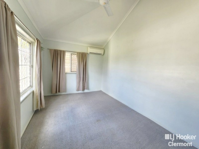 53 Box Street, Clermont QLD 4721