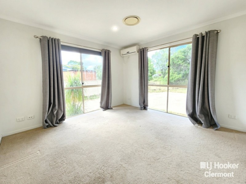 23 Monash Street, Clermont QLD 4721