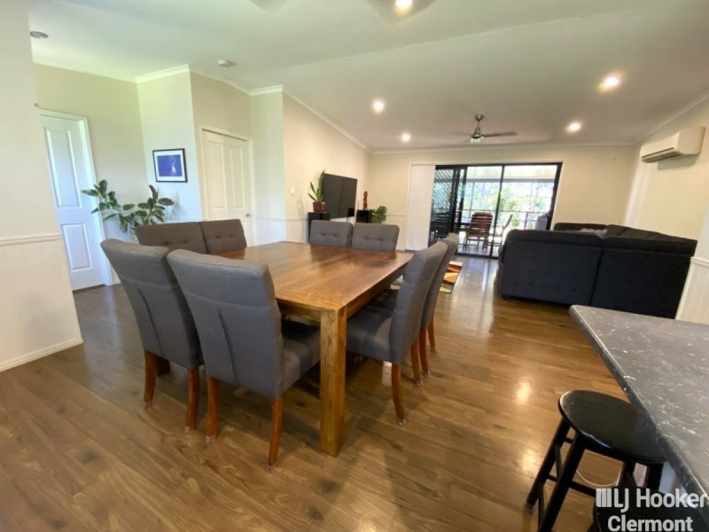 11 Copperfield Road, Clermont QLD 4721