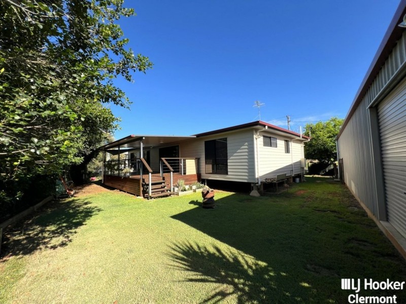 11 Copperfield Road, Clermont QLD 4721