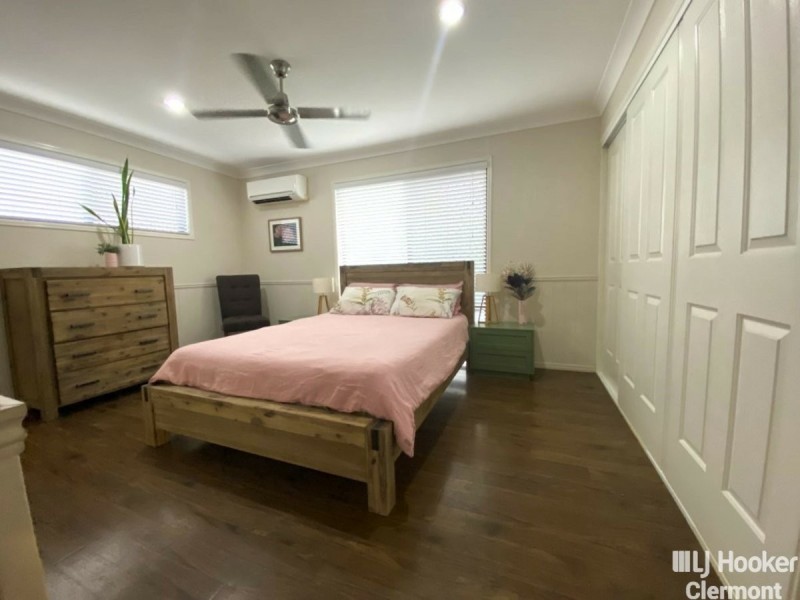 11 Copperfield Road, Clermont QLD 4721