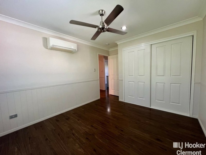 11 Copperfield Road, Clermont QLD 4721