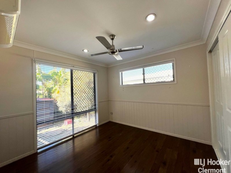 11 Copperfield Road, Clermont QLD 4721