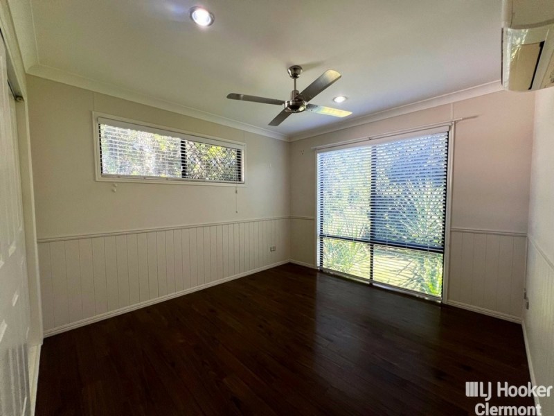 11 Copperfield Road, Clermont QLD 4721