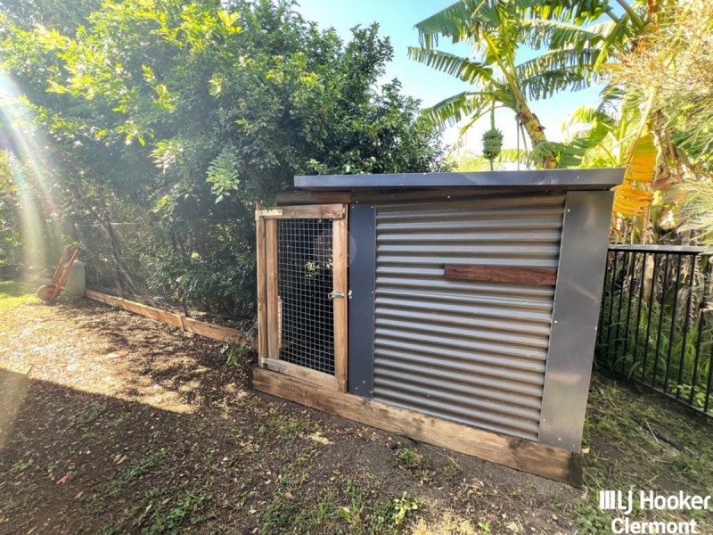 11 Copperfield Road, Clermont QLD 4721