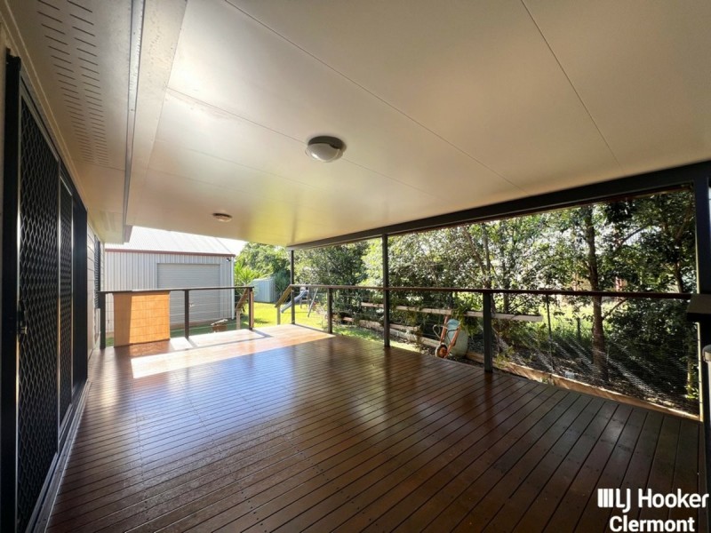 11 Copperfield Road, Clermont QLD 4721