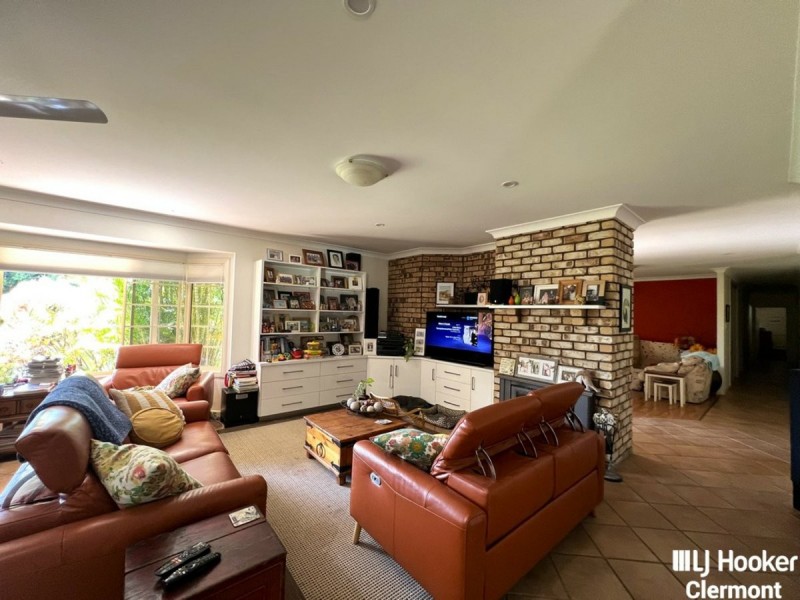 2 Box Street, Clermont QLD 4721