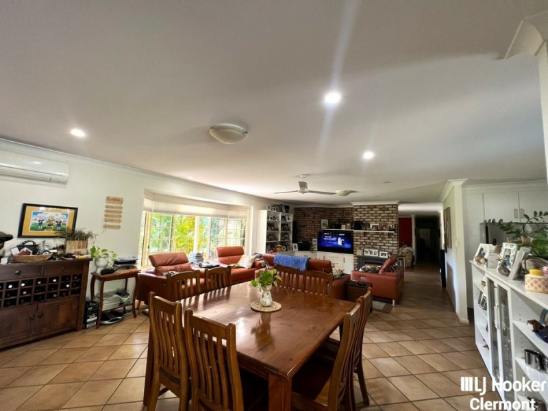 2 Box Street, Clermont QLD 4721