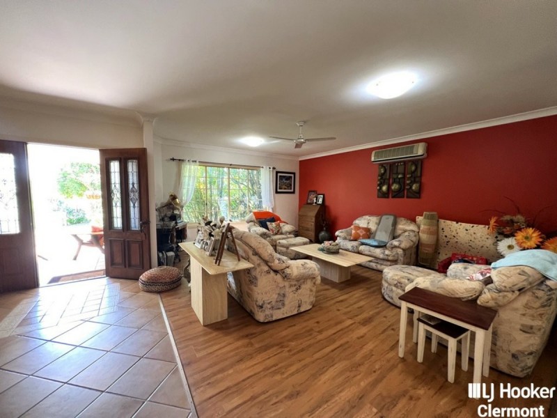 2 Box Street, Clermont QLD 4721