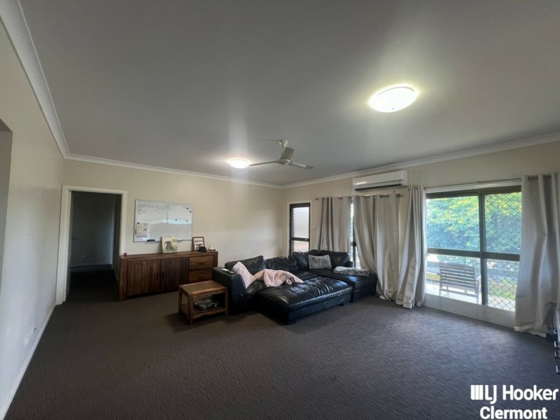 5 Douglass Street, Clermont QLD 4721