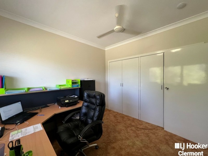 5 Douglass Street, Clermont QLD 4721