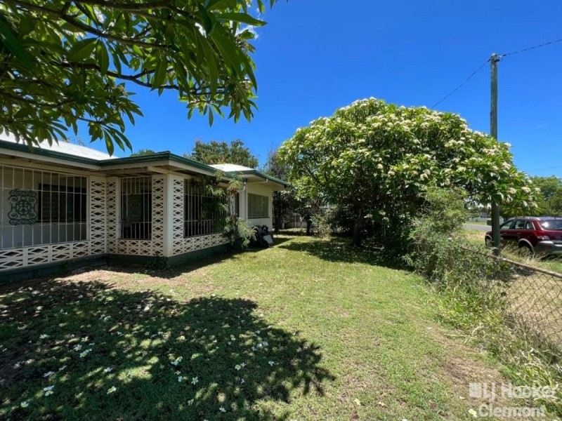 68 Capricorn Street, Clermont QLD 4721