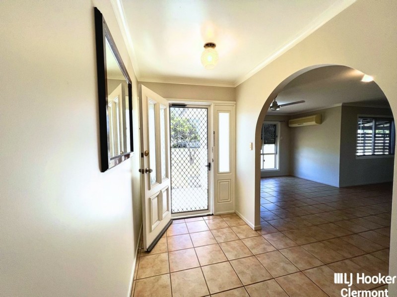 37 French Street, Clermont QLD 4721