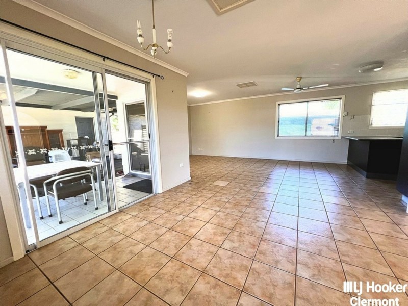 37 French Street, Clermont QLD 4721